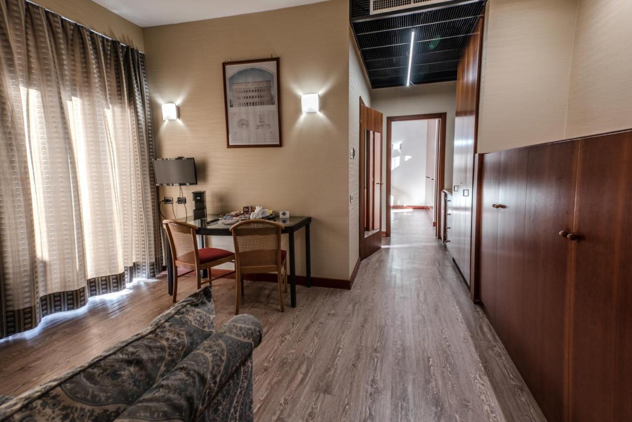 Hotel Petra روما المظهر الخارجي الصورة