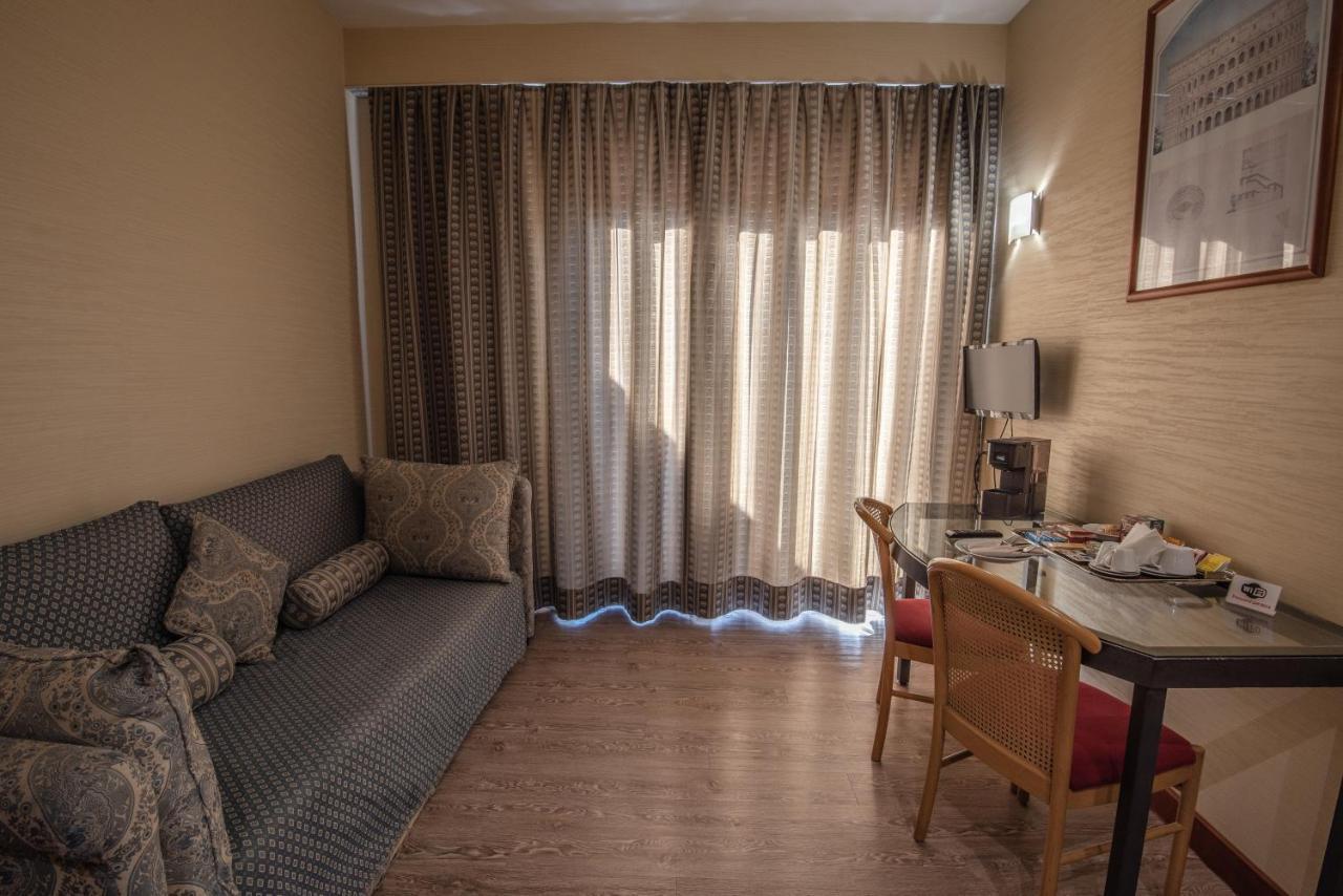 Hotel Petra روما المظهر الخارجي الصورة