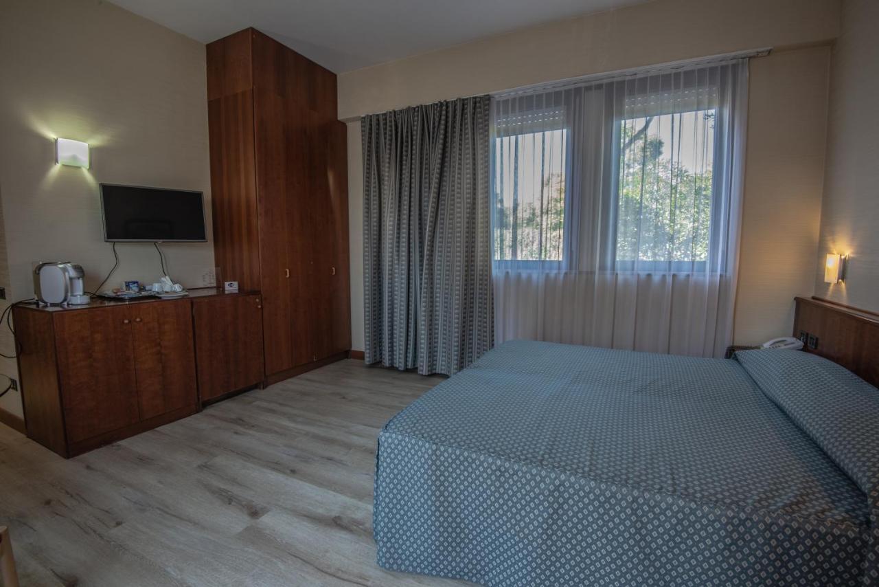 Hotel Petra روما المظهر الخارجي الصورة
