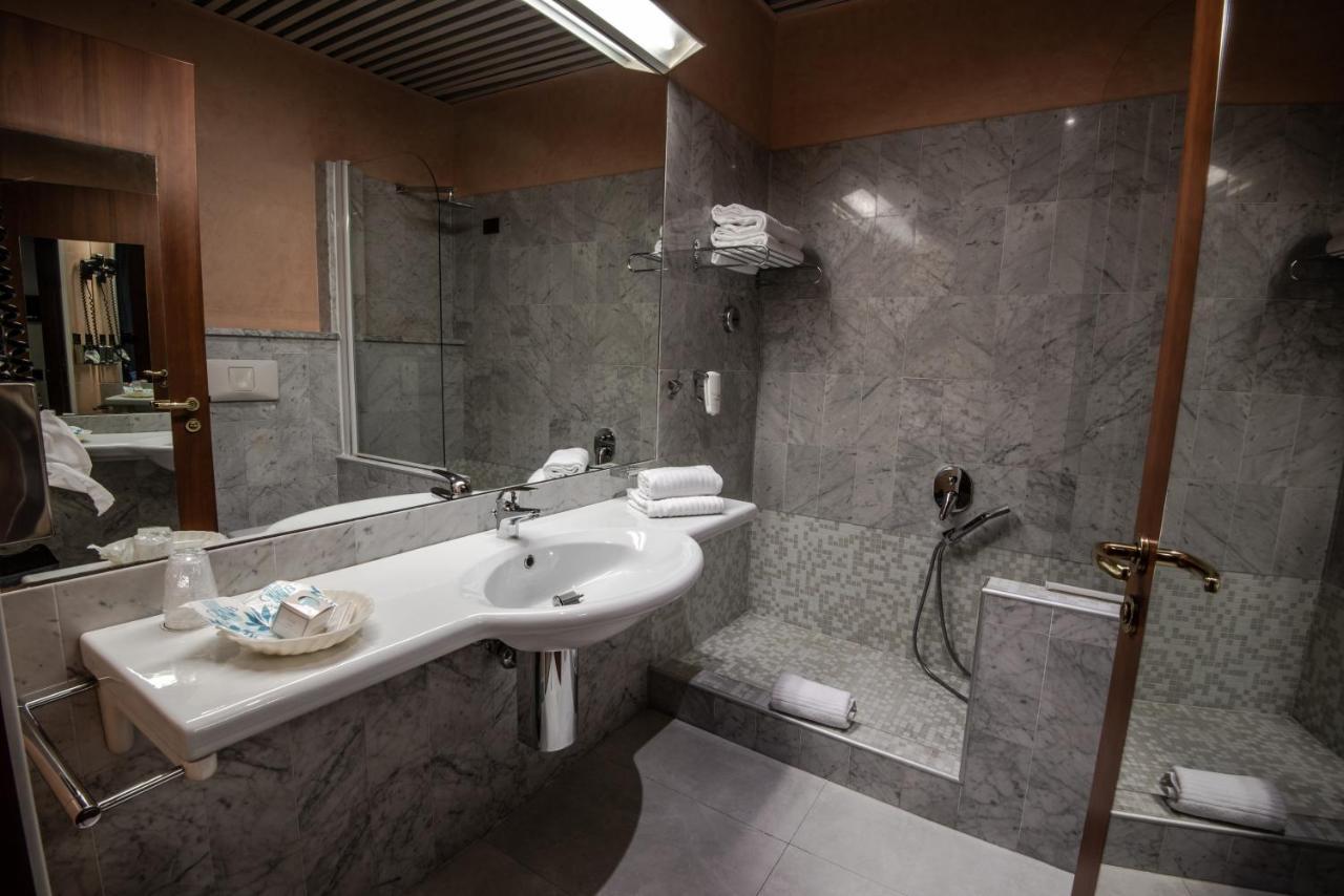 Hotel Petra روما المظهر الخارجي الصورة