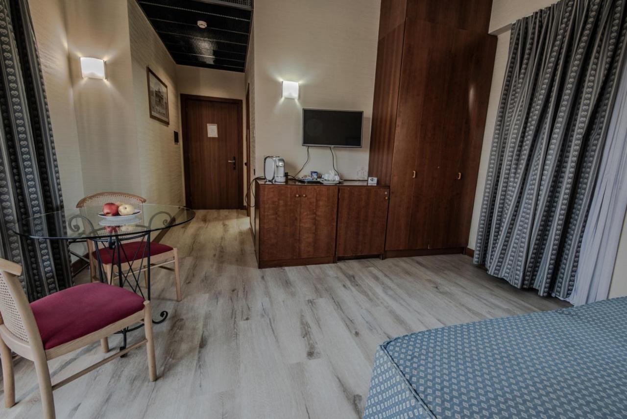 Hotel Petra روما المظهر الخارجي الصورة